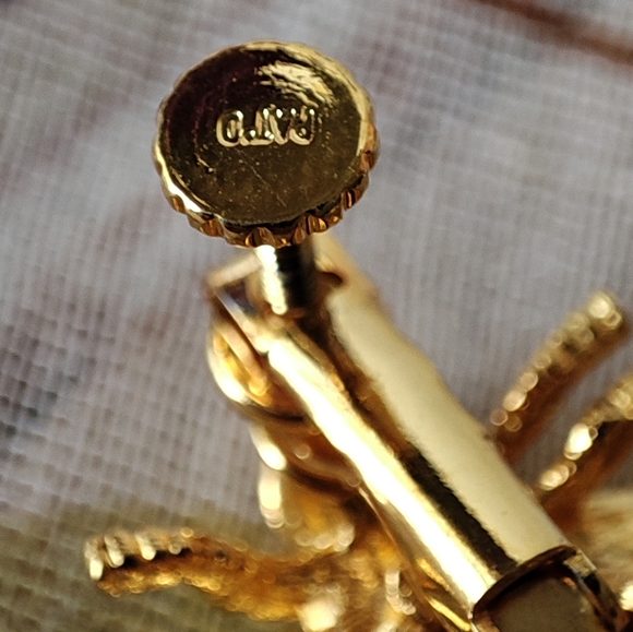 Bee Clear Rhinestone Earrings Comfort Screwbacks Clips Vintage Signed PAT D - Picture 9 of 15